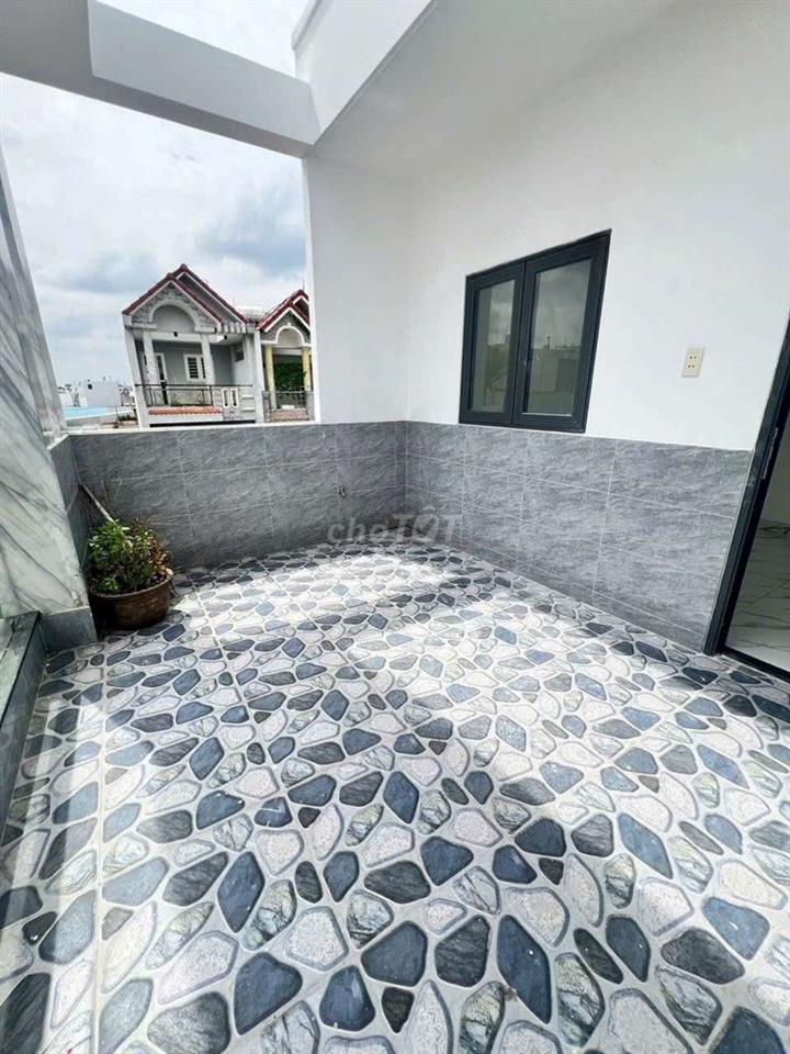 Cho thuê nhà hẻm Lê Văn Quới: 4mx15m 1 trệt 3 lầu