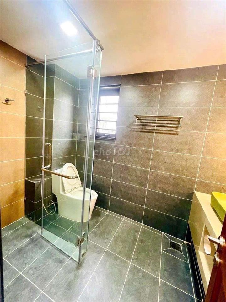 Cho thuê biệt thự góc full nội thất dt 10*20m