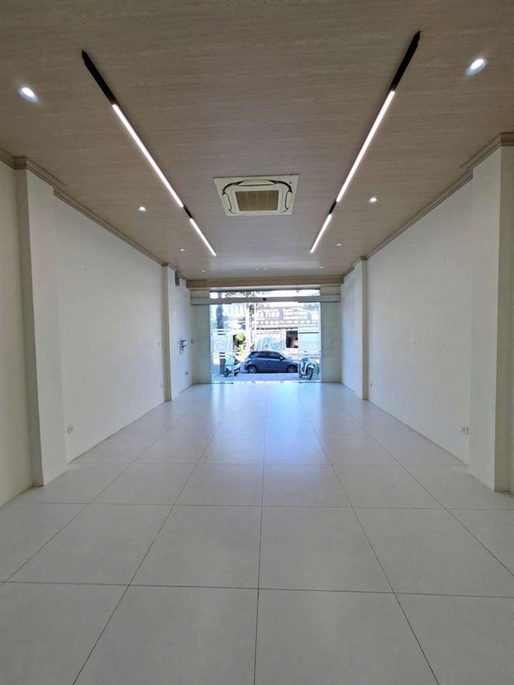 Cho thuê nhà mới MTKD tên lửa dt 5*20m