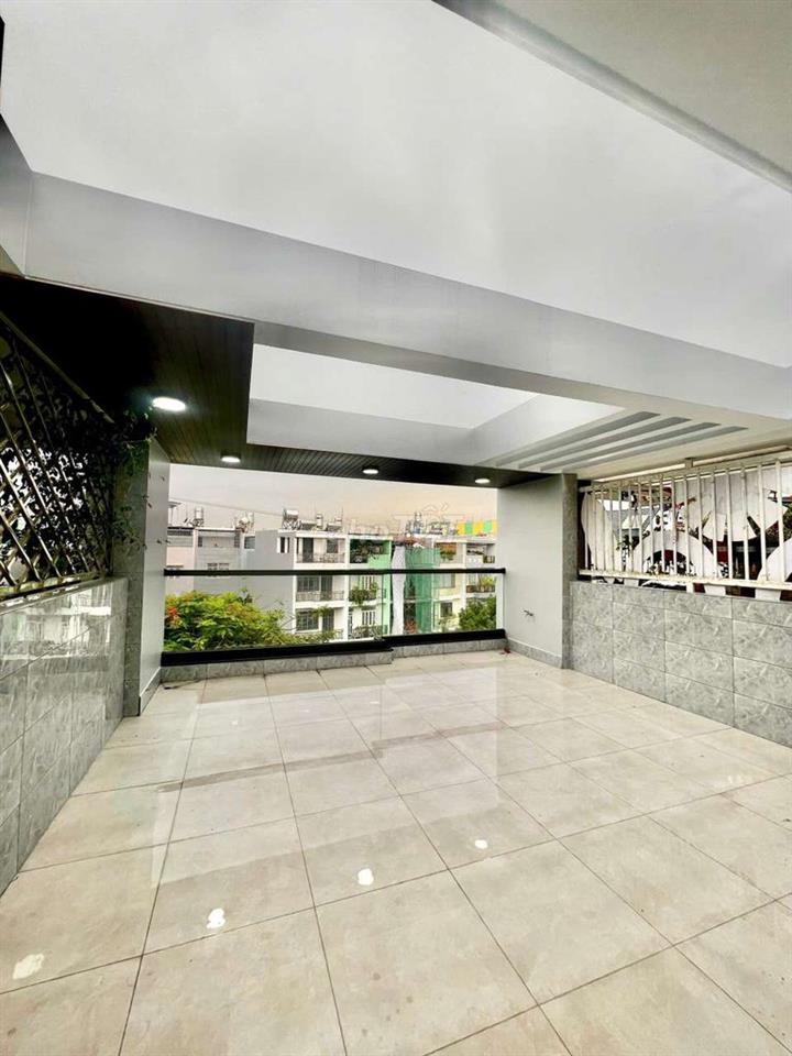 Cho thuê nhà mới tinh giáp tên lửa dt 5*20m