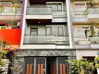 Cho thuê nhà mới tinh giáp tên lửa dt 5*20m