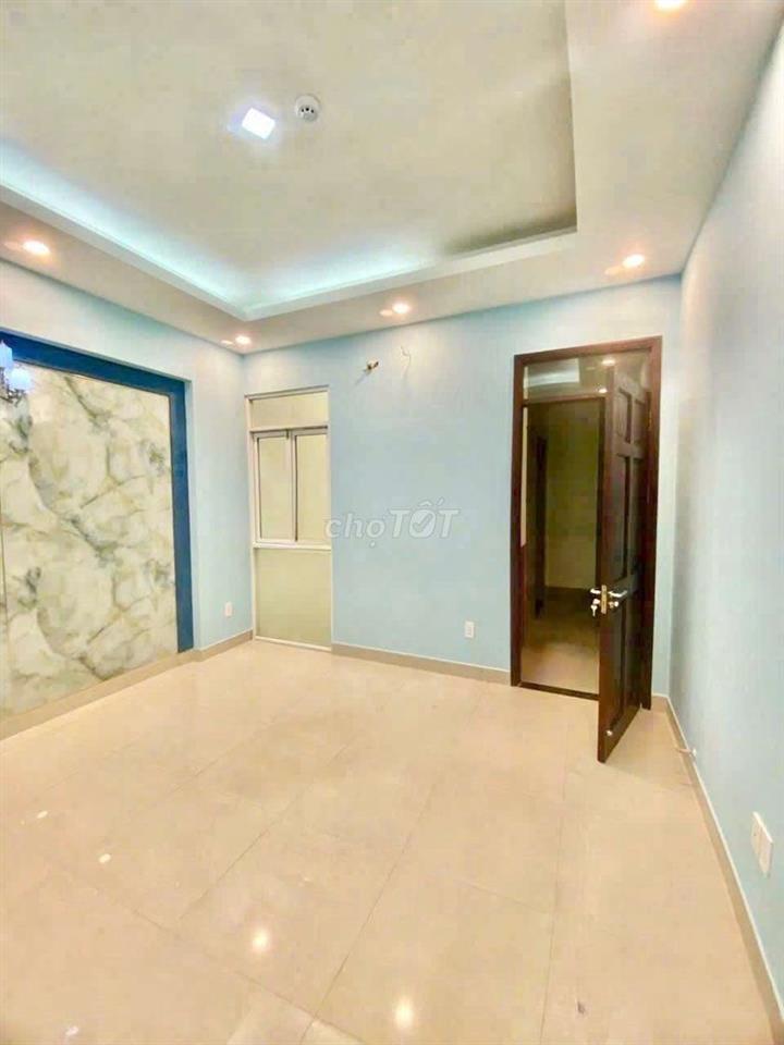 Cho thuê góc 2MT khu tên lửa dt 5*16m