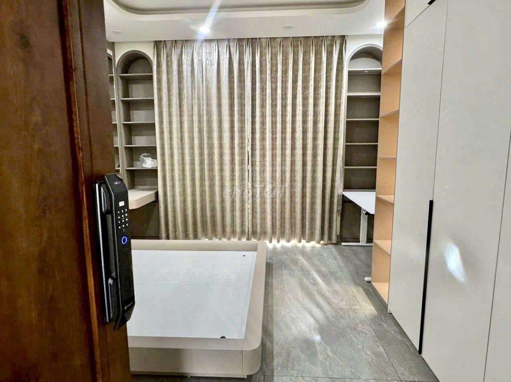 Cho thuê nhà full nội thất giáp tên lửa 