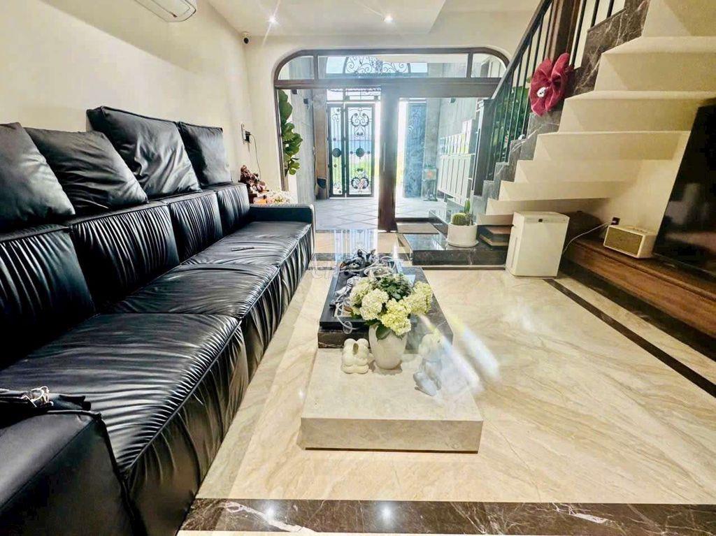 Cho thuê nhà full nội thất giáp tên lửa 