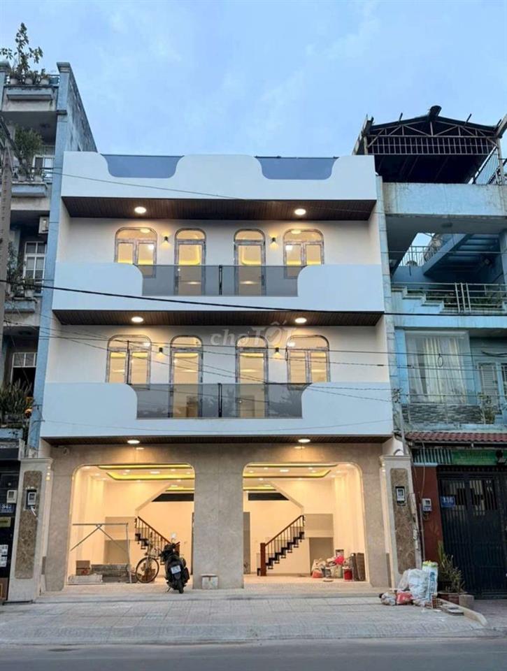 Cho thuê mặt tiền kinh doanh mới tinh dt 9*18m