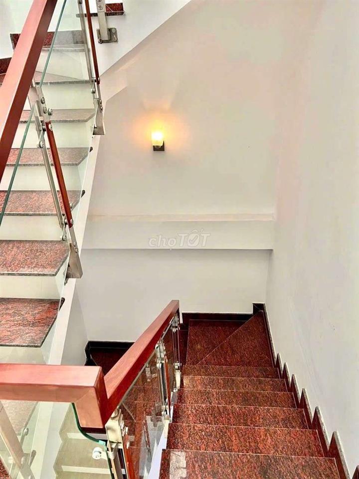 Cho thuê nhà MTNB khu hương lộ 2 đt 4*15m 