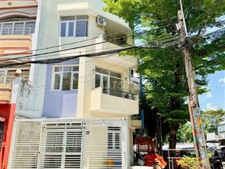 Cho thuê nhà góc MTNB khu tên lửa dt 4*20m