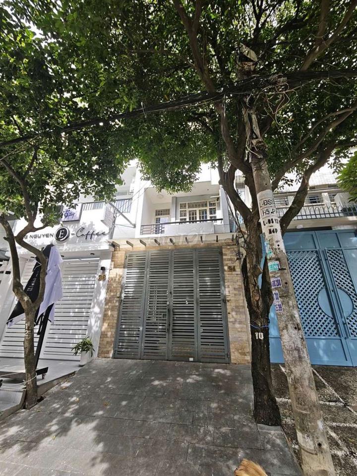 Cho thuê nhà đẹp MTNB quận 6 đt 4*20m