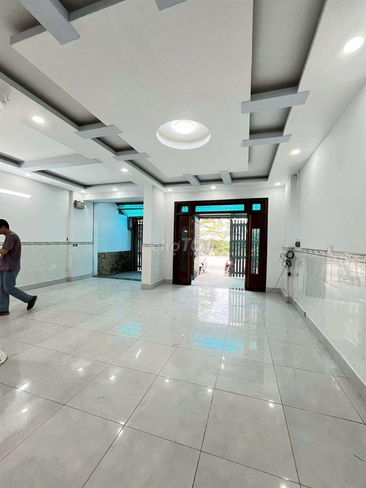 Cho thuê biệt thự gần siêu thị đt 7*20m 