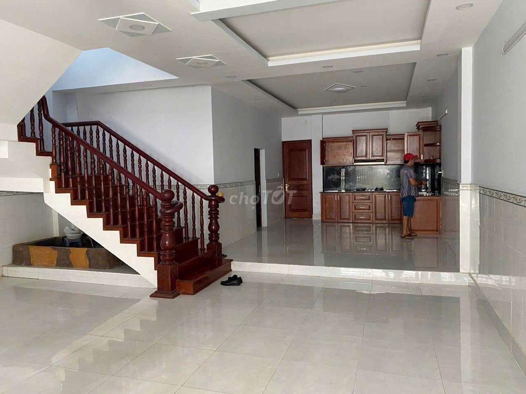 Cho thuê biệt thự gần siêu thị đt 7*20m 