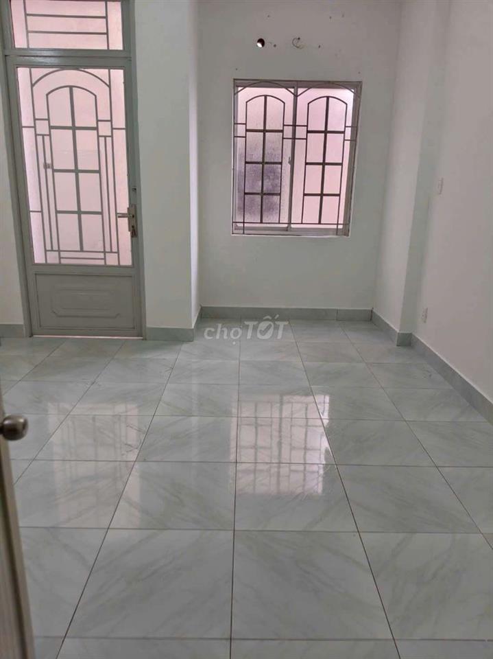 Cho thuê MTNB khu tên lửa dt 4*20m