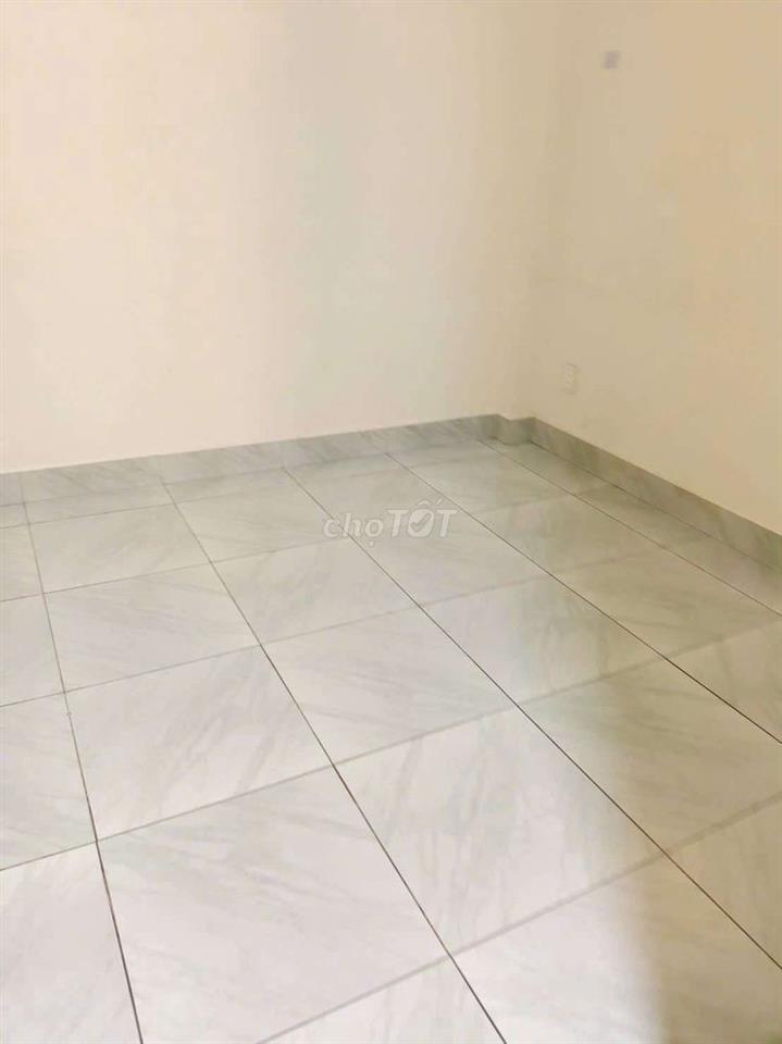 Cho thuê MTNB khu tên lửa dt 4*20m