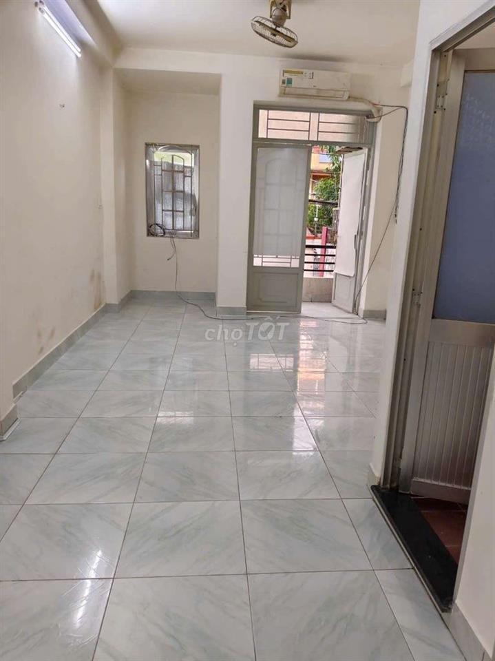 Cho thuê MTNB khu tên lửa dt 4*20m