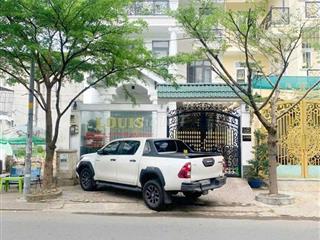 Cho thuê biệt thự có nội thất khu tên lửa dt 7*20m