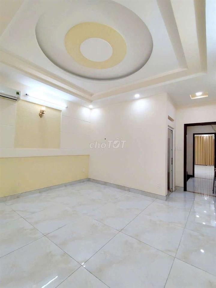 Cho thuê nhà mới MTNB khu tên lửa dt 4.5*20m 