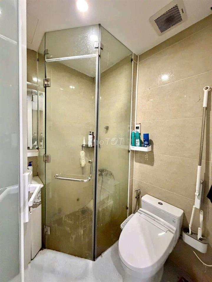 Cho thuê nhà mới tinh nội thất dt 4*20m