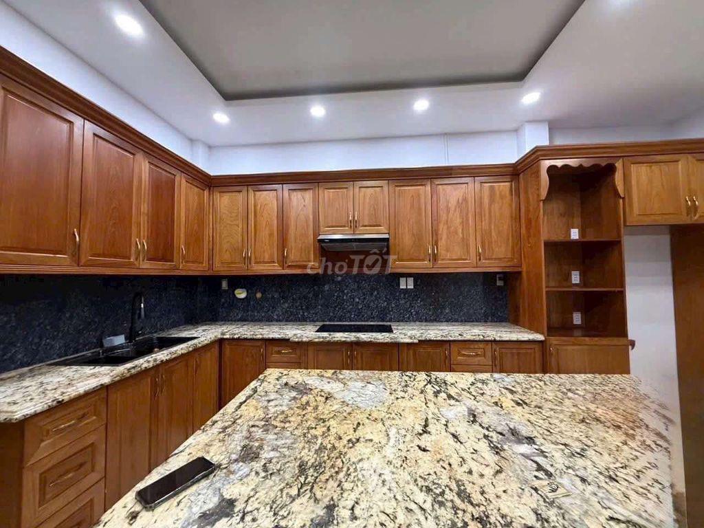Cho thuê nhà mới MTNB khu tên lửa dt 4?5*20m