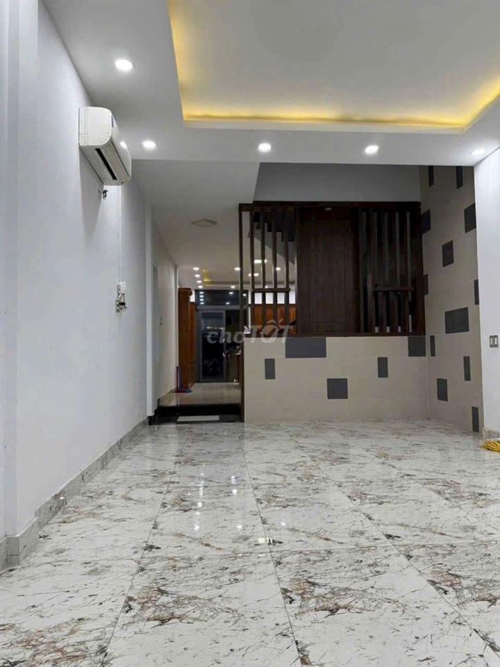 Cho thuê nhà mới MTNB khu tên lửa dt 4?5*20m