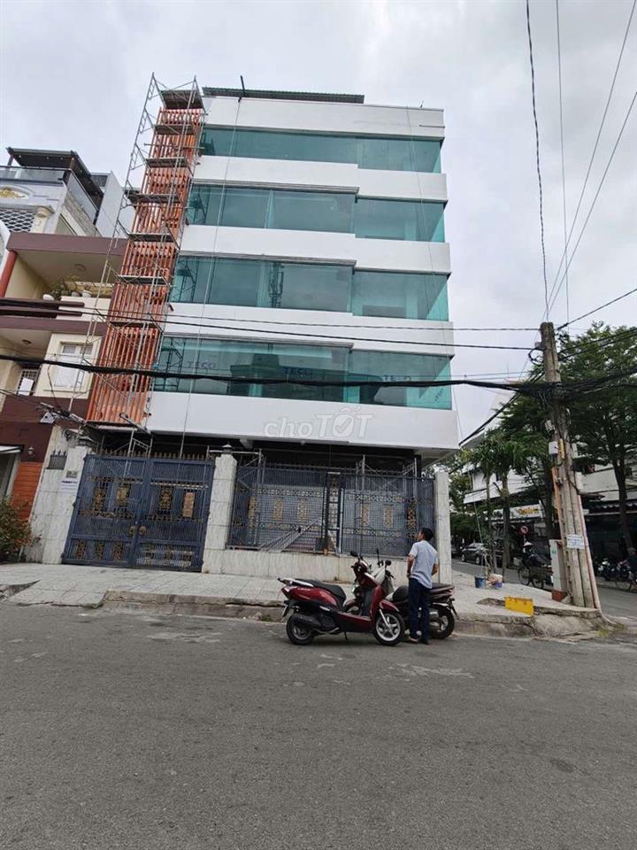 Cho thuê góc 2MTKD tên lửa dt 10*20m