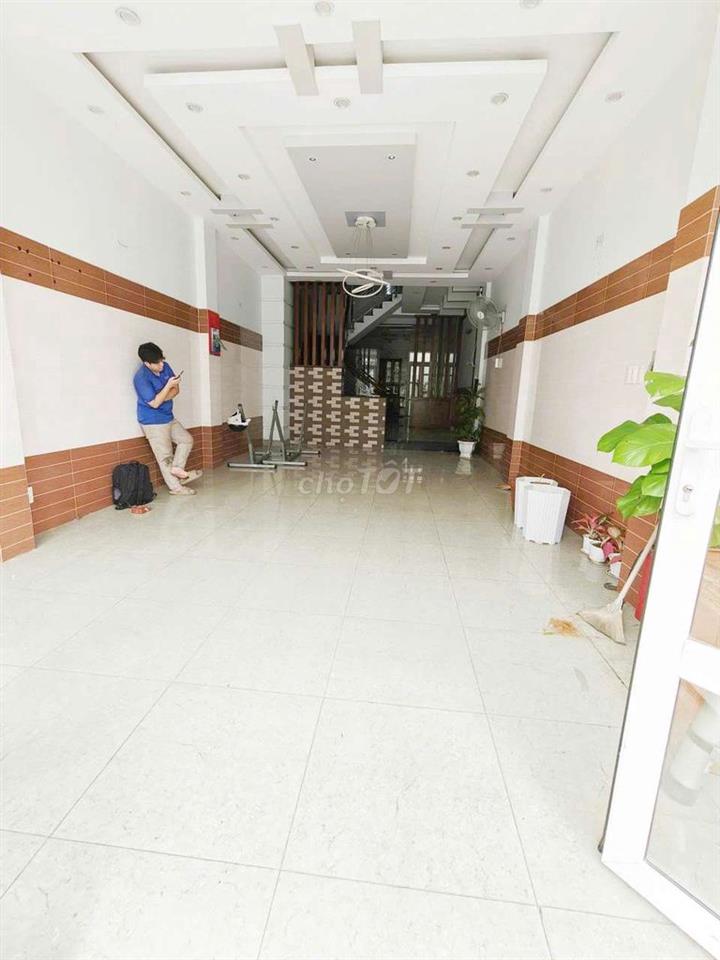 Cho thuê MTKD đường tên lửa dt 4.5*20m