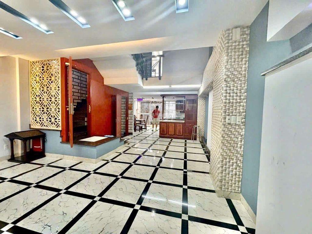 Cho thuê biệt thự khu tên lửa dt 6*21m 