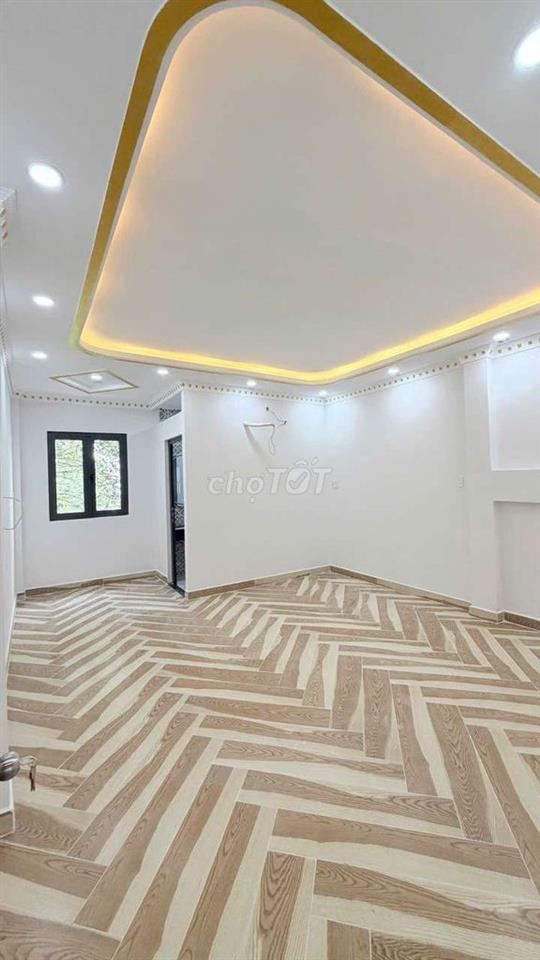 Cho thuê nhà mới tinh MTNB khu tên lửa dt 4.5*20m