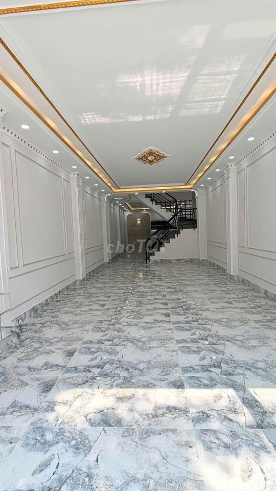Cho thuê nhà mới tinh MTNB khu tên lửa dt 4.5*20m