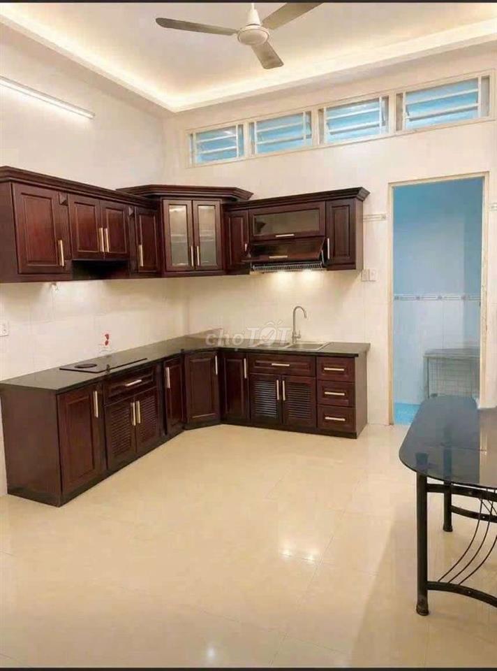 Cho thuê nhà MTNB khu tên lửa dt 4*20m