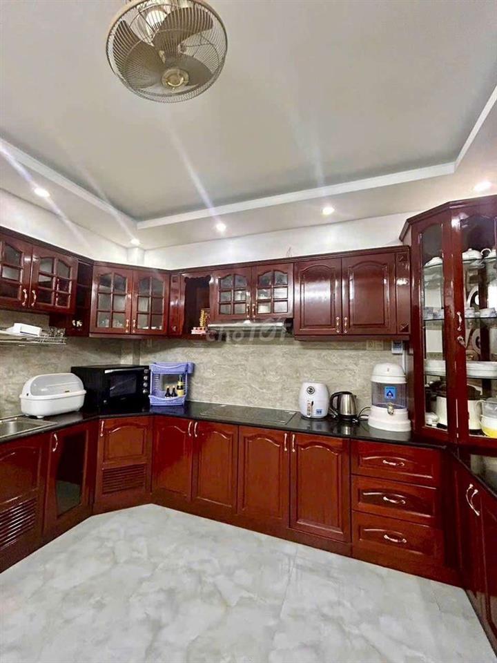 Cho thuê nhà mới Full nội thất khu tên lửa dt 4*20m