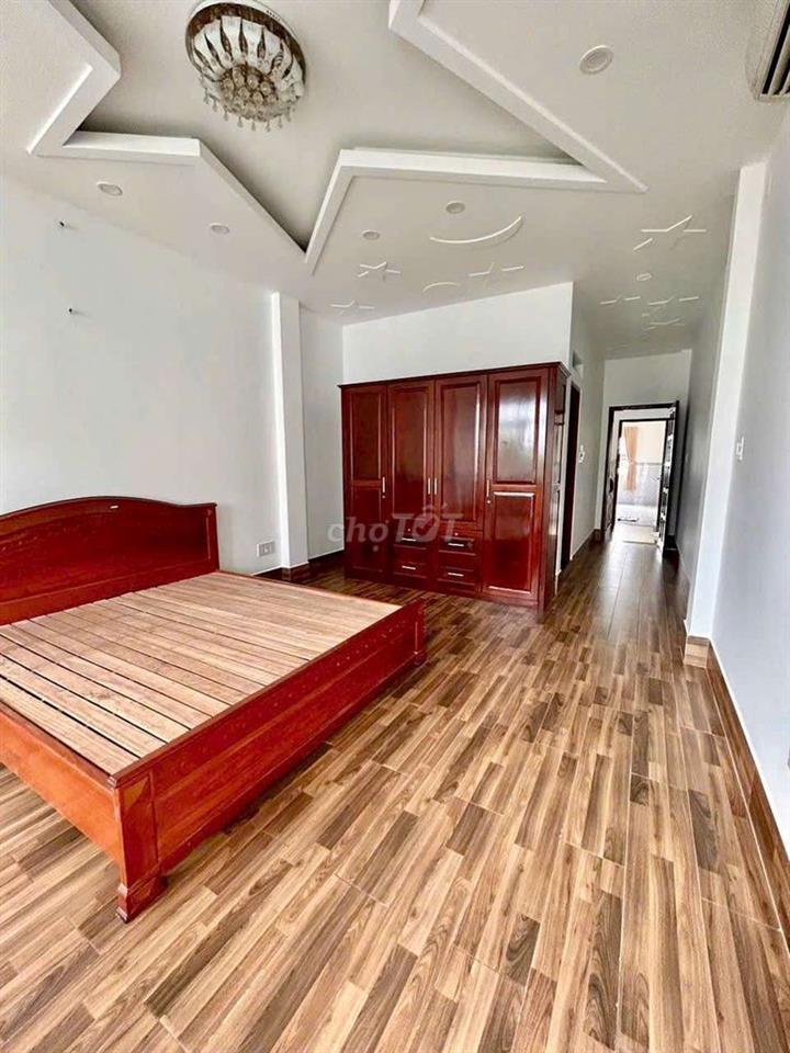 Cho thuê nhà mới Full nội thất khu tên lửa dt 4*20m