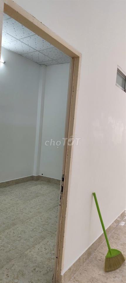 Chính chủ cho thuê nhà 6 x 22m gần trường học, bx miền tây. aeon mall.