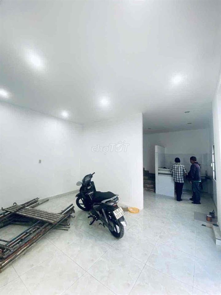 Nhà mặt tiền thuận tiện kinh doanh buôn bán, Bình Tân chỉ 7tr