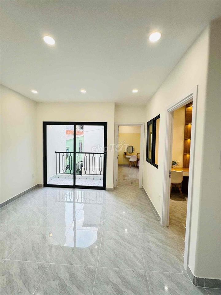 Nhà 55m² Tân Phú – 2 Lầu – Full Nội Thất – Hẻm Thông