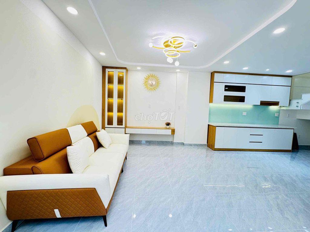 Nhà 55m² Tân Phú – 2 Lầu – Full Nội Thất – Hẻm Thông