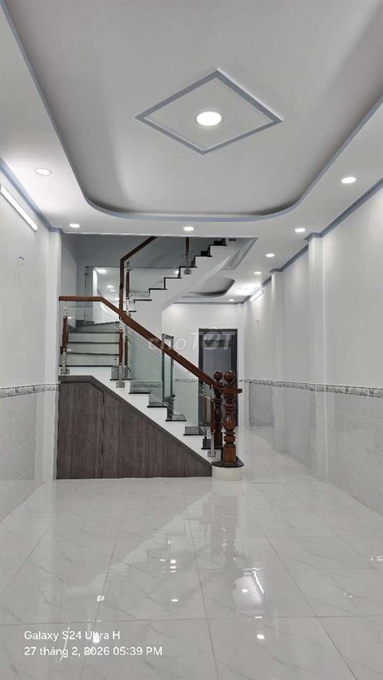 🧣CCG Bán nhà 1trệt 1lầu 3pn 2wc Sổ Hoàn công