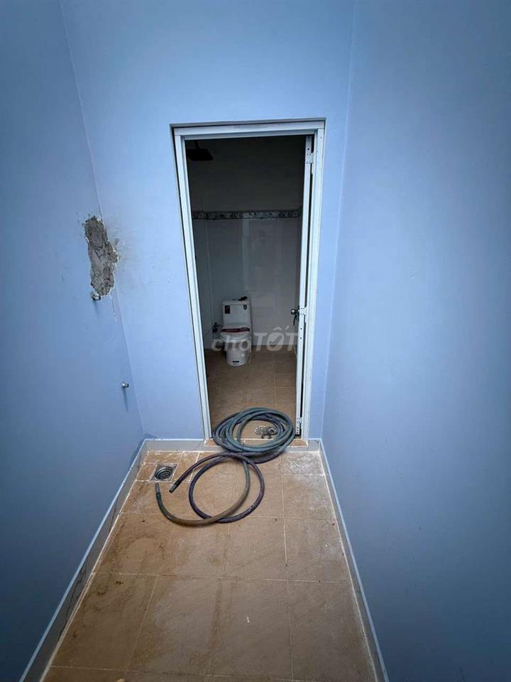 💥CCG Bán nhà 1trệt 1lầu 2pn 2wc 1bếp.DT 5X16 Sổ hoàn công