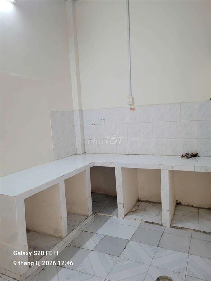 👉Cho thuê nhà cấp 4 DT 4X20 2pn 1wc SĐường xe tải