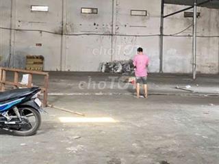 🧣Xưởng cho thuê DT 600m hẽm.xe tải vào xưởng