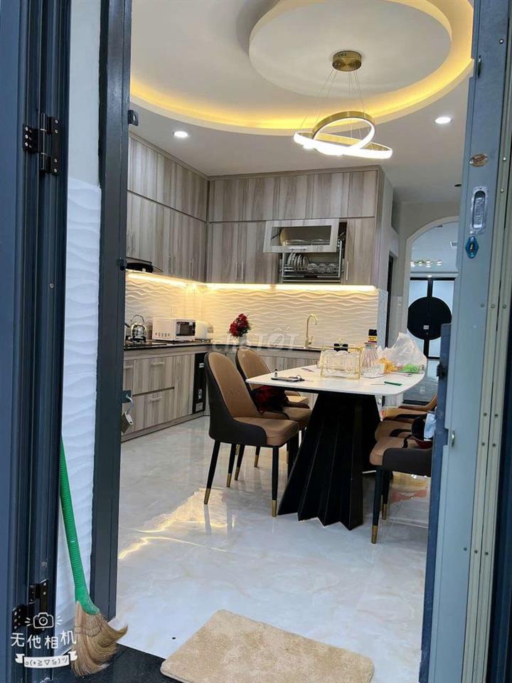 🏊Bán Gấp nhà 1trệt 4lầu 6pn 6wc 1bếp DT 4,5X20 Hoàn công