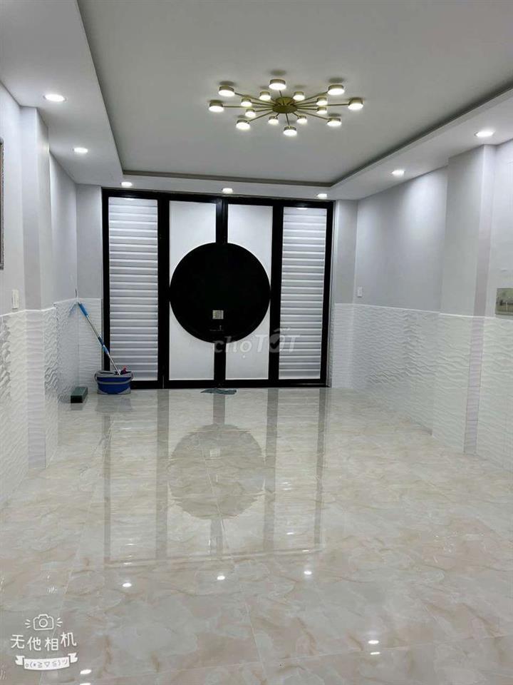 🏊Bán Gấp nhà 1trệt 4lầu 6pn 6wc 1bếp DT 4,5X20 Hoàn công