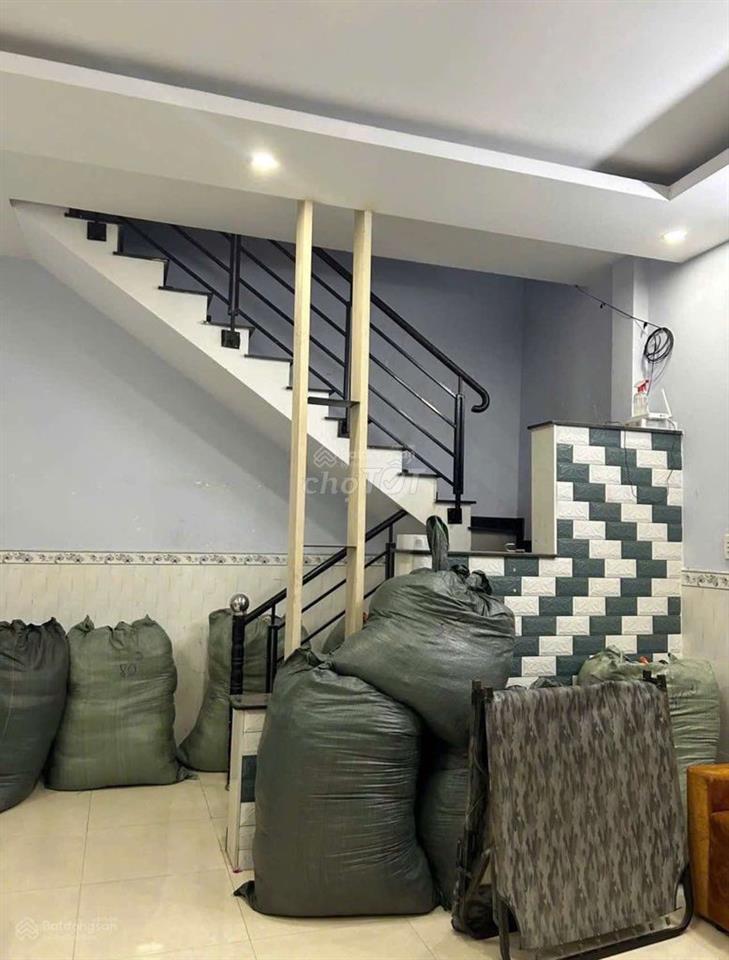 💥Cho thuê nhà 1trệt 1lầu 2pn 2wc 1bếp DT 5X15 nhà mới Tinh