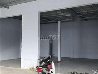 🧣Cho thuê xưởng DT 10X18 Tổng 180m Đường xe Tải lớn