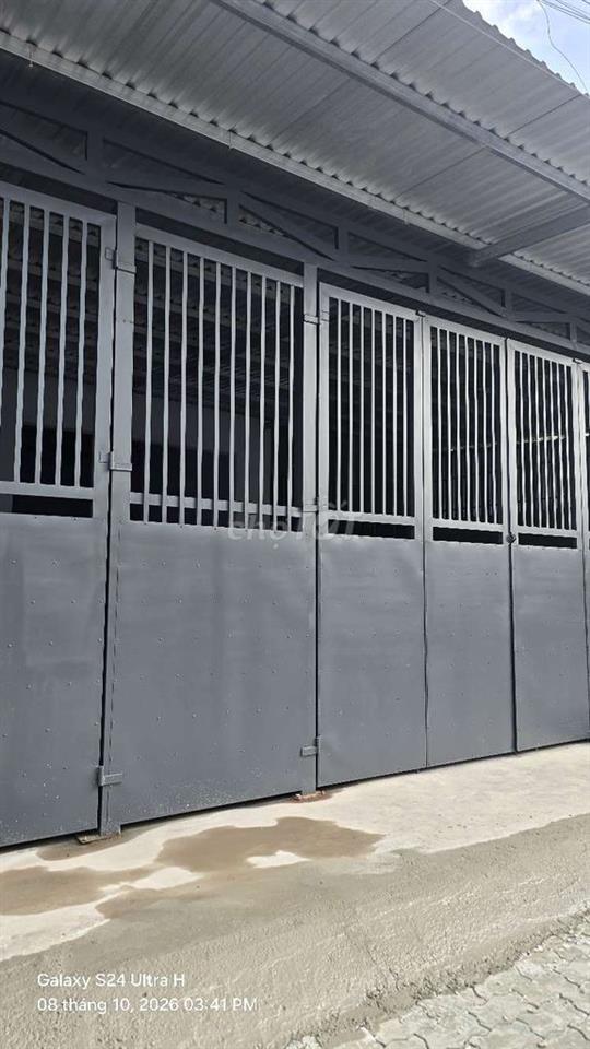🧣Cho thuê xưởng DT 10X18 Tổng 180m Đường xe Tải lớn