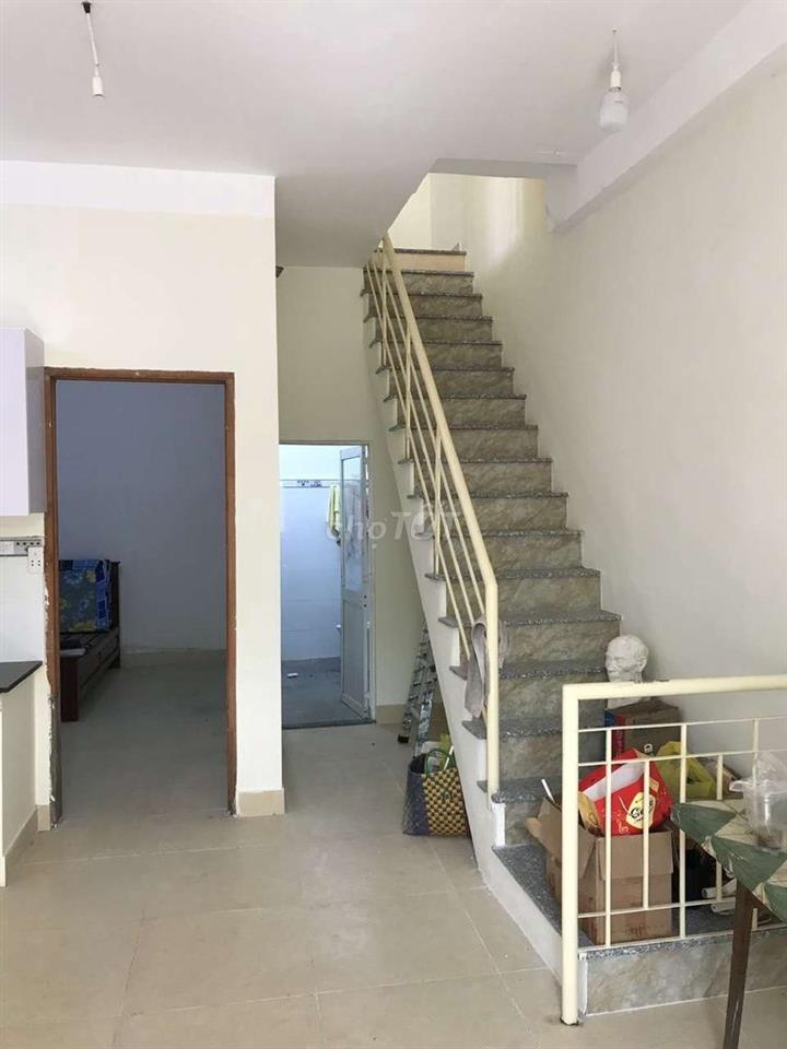 🧣Cho thuê nhà 1trệt 1lầu 2pn 2wc 1bếp DT 5X10 Mặt tiền kinh doanh