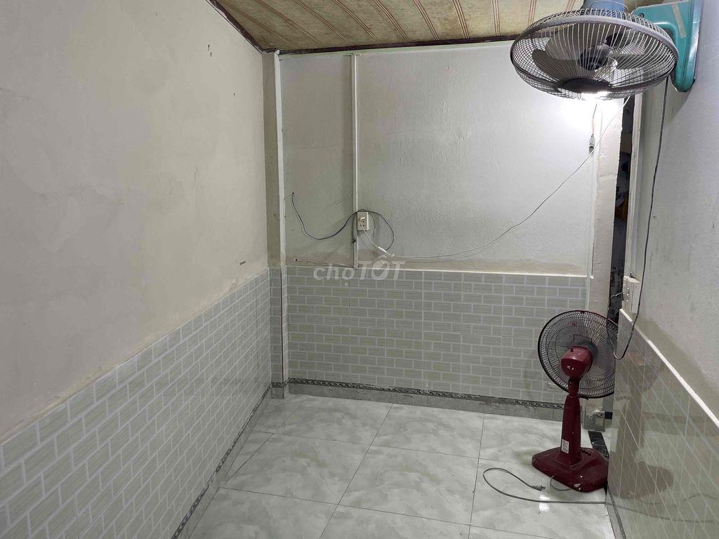CHỦ NHÀ ĐĂNG CHO THUÊ NHÀ TRỐNG - CẤP 4 – P. BÌNH TRỊ ĐÔNG