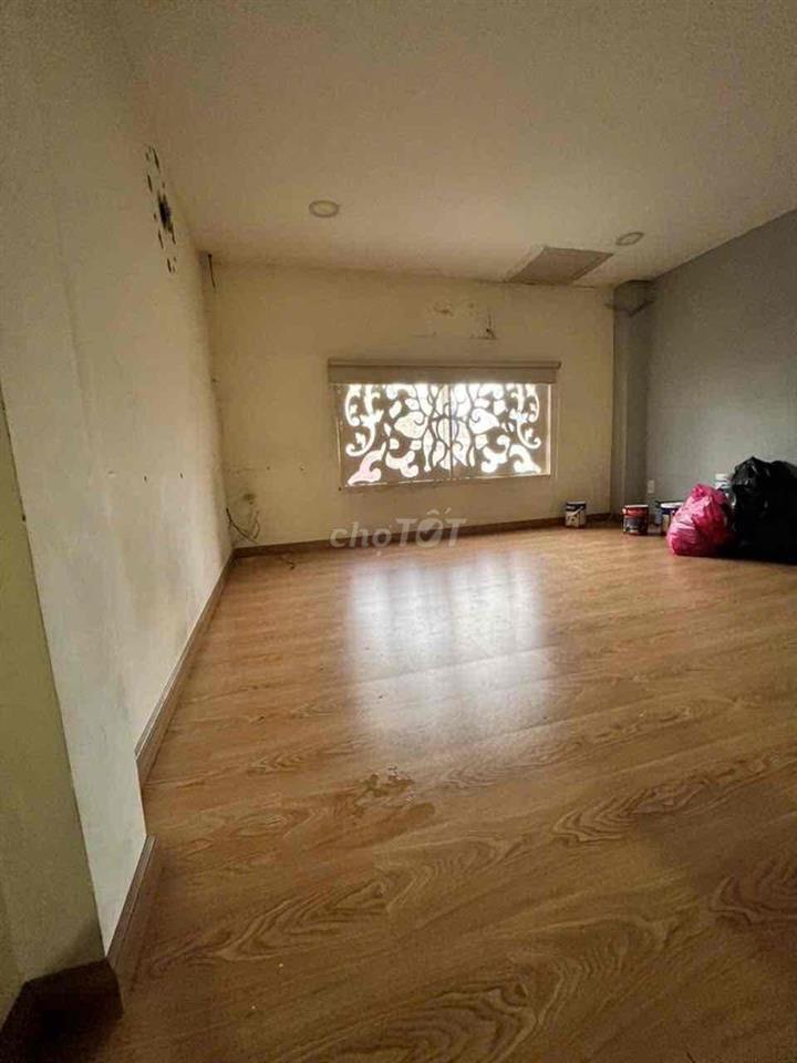 Nhà cho thuê rẻ, dt 4*15 đúc 1 lầu 2pn 2wc, 2/ liên khu 5-6, bình tân