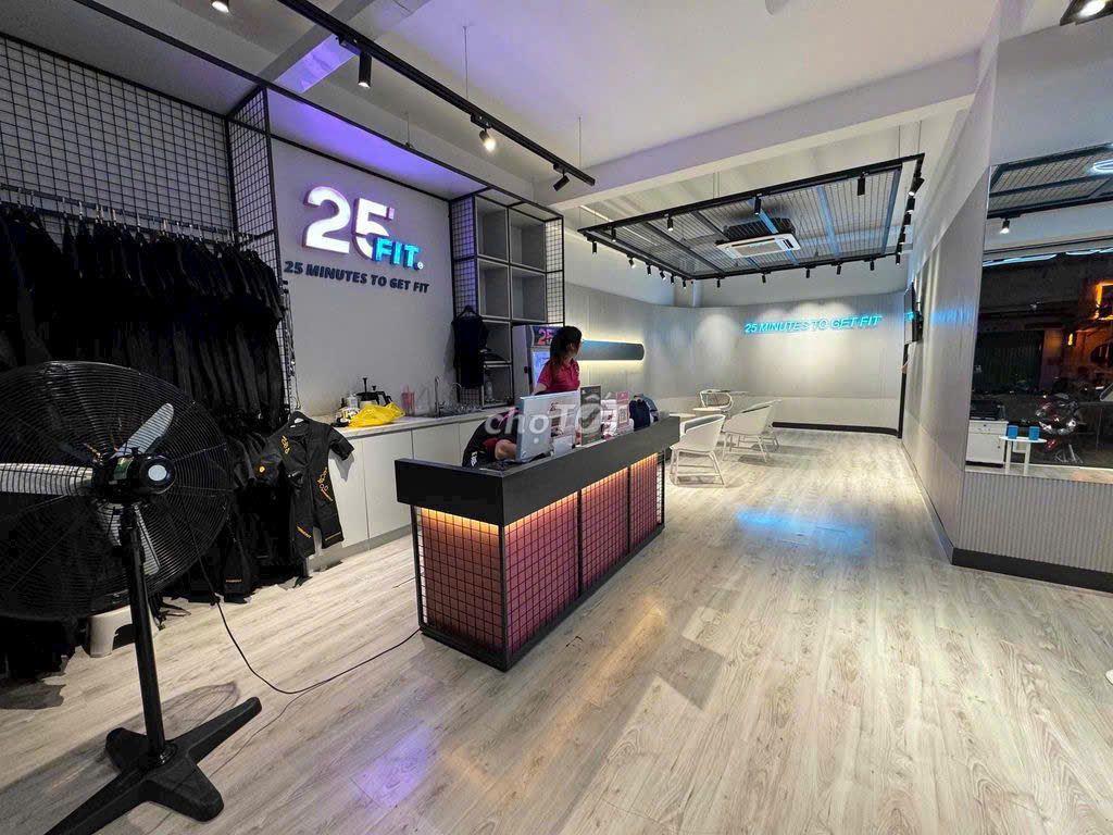 Cho thuê gấp biệt thự góc 2MT 36A Chế Lan Viên, P.Tây Thạnh, Q.TânPhú 