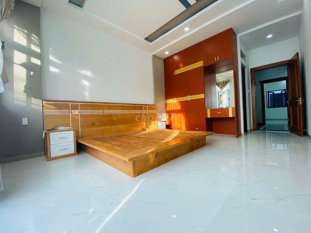 Cho thuê nhà HXH 571/3A Phạm Văn Bạch P.15 Q.TB gần Cống Lỡ