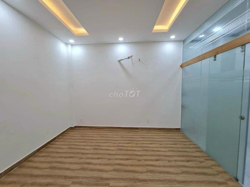 Cho thuê gấp nhà MT 33B Hiền Vương, P. Phú Thạnh, Q. Tân Phú 