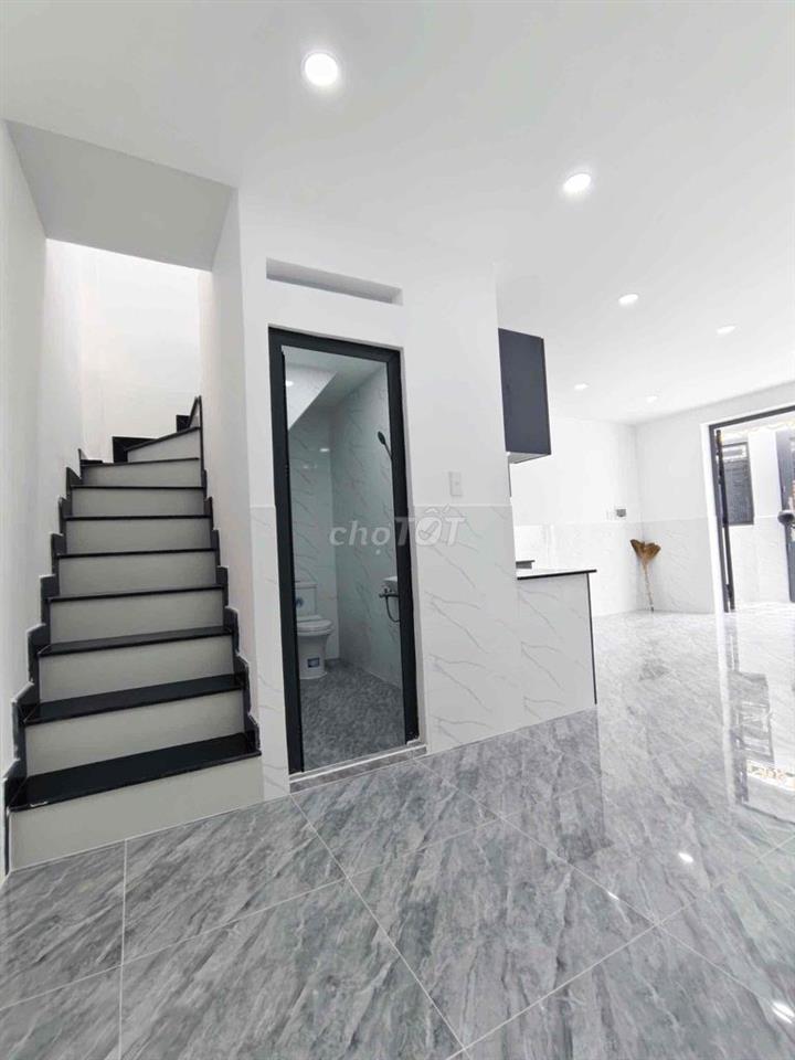 Nhà 1 lầu 5.5x10m2 Tỉnh Lộ 10,P.Bình Trị Đông A,Q.Bình Tân